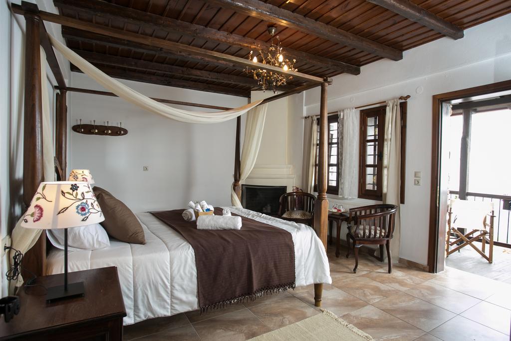 Enastron Guesthouse Palaios Panteleimonas Phòng bức ảnh